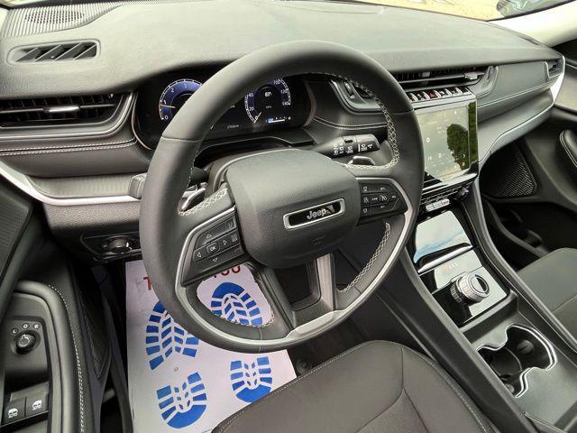 used 2023 Jeep Grand Cherokee car, priced at $30,799