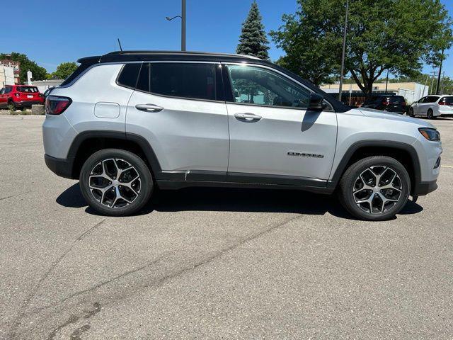 new 2024 Jeep Compass car, priced at $33,976
