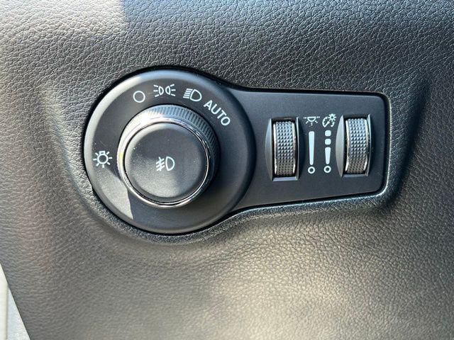 used 2022 Jeep Compass car, priced at $23,399