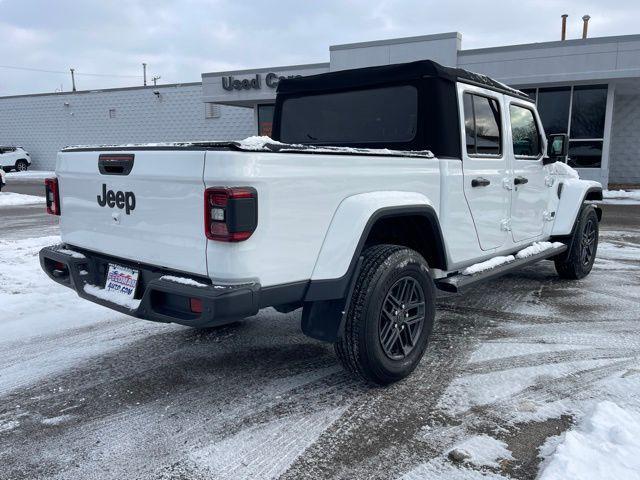 used 2024 Jeep Gladiator car, priced at $39,999
