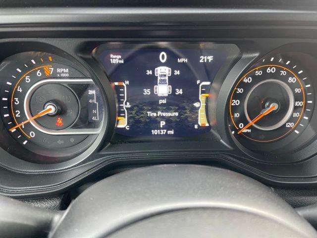 used 2024 Jeep Gladiator car, priced at $39,999