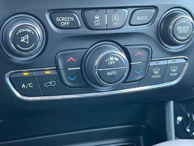 used 2017 Jeep Cherokee car, priced at $12,999