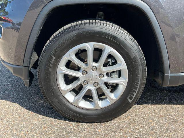 used 2021 Jeep Grand Cherokee car, priced at $24,799