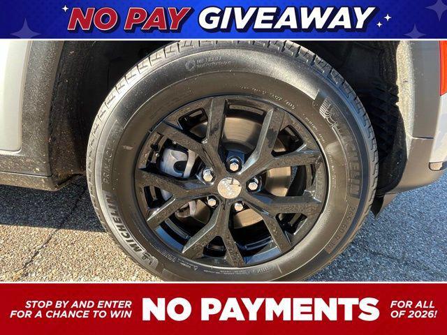 used 2024 Jeep Grand Cherokee L car, priced at $28,899