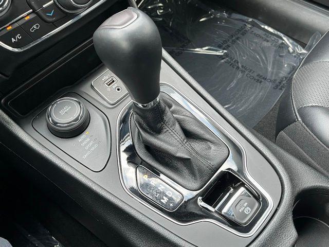 used 2022 Jeep Cherokee car, priced at $25,999