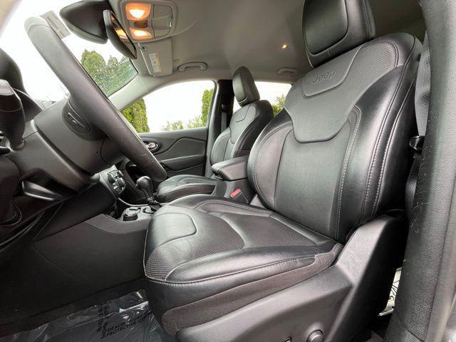 used 2023 Jeep Cherokee car, priced at $23,899