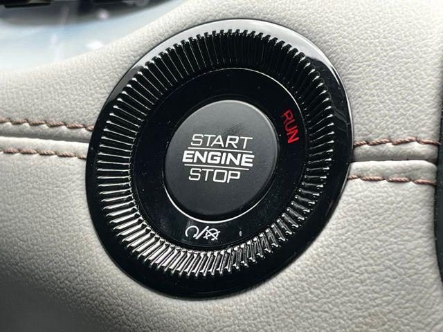 used 2022 Jeep Compass car, priced at $24,899