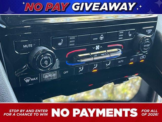 used 2024 Jeep Grand Cherokee car, priced at $35,998