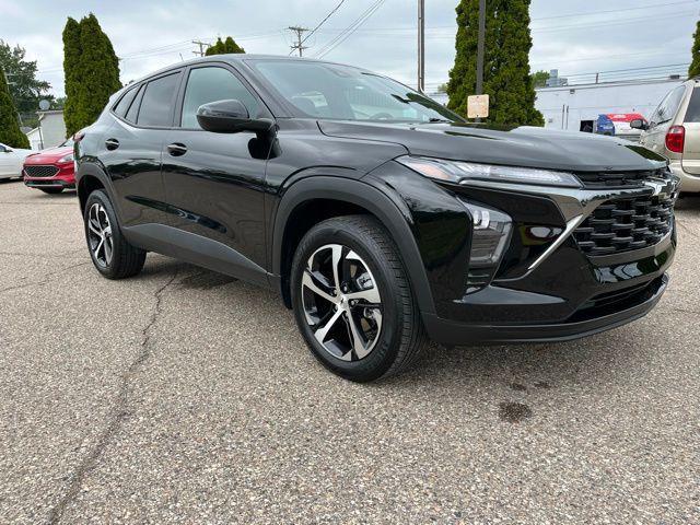 used 2025 Chevrolet Trax car, priced at $24,989