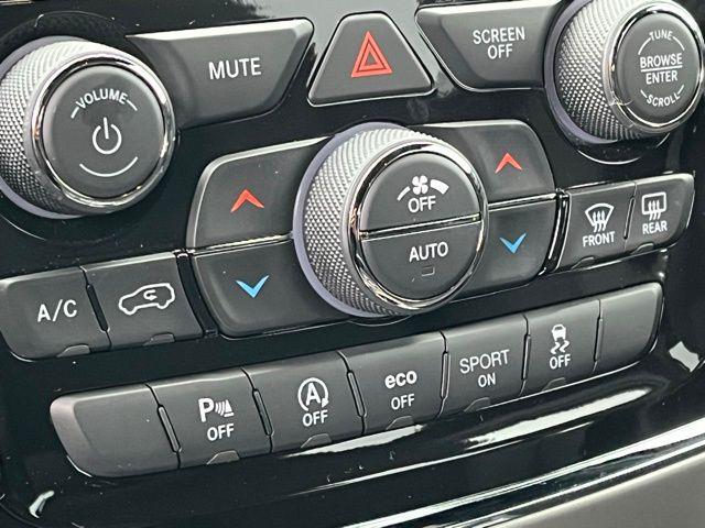 used 2022 Jeep Grand Cherokee car, priced at $31,998