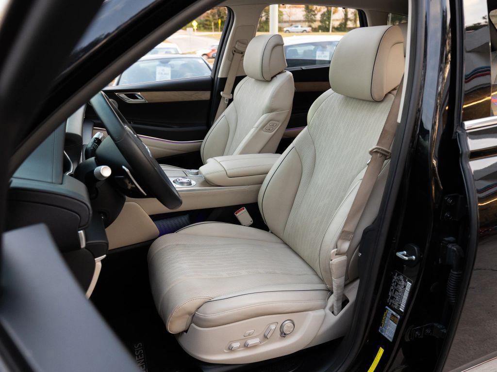 used 2022 Genesis GV80 car, priced at $37,995