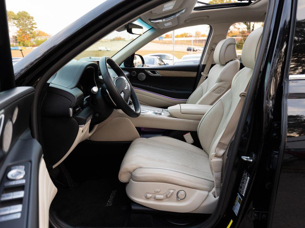 used 2022 Genesis GV80 car, priced at $37,995