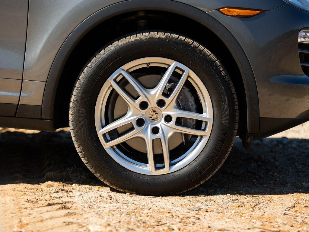 used 2014 Porsche Cayenne car, priced at $22,995