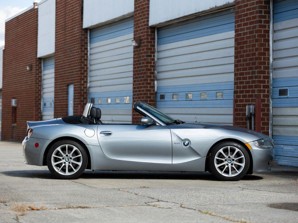 used 2007 BMW Z4 car, priced at $11,849
