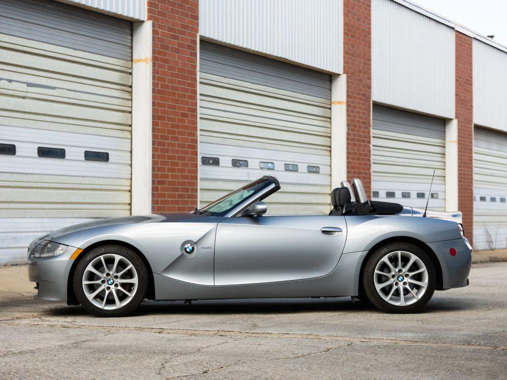 used 2007 BMW Z4 car, priced at $11,849