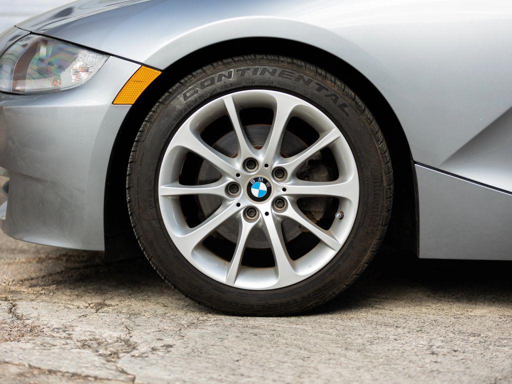 used 2007 BMW Z4 car, priced at $11,849