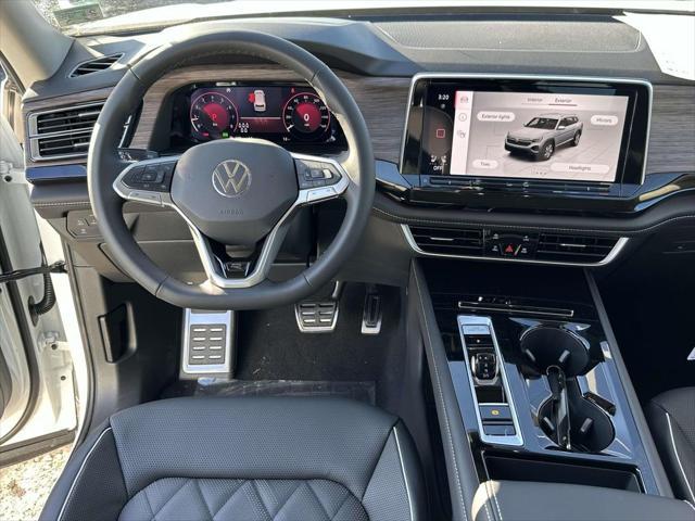 new 2025 Volkswagen Atlas car, priced at $50,365