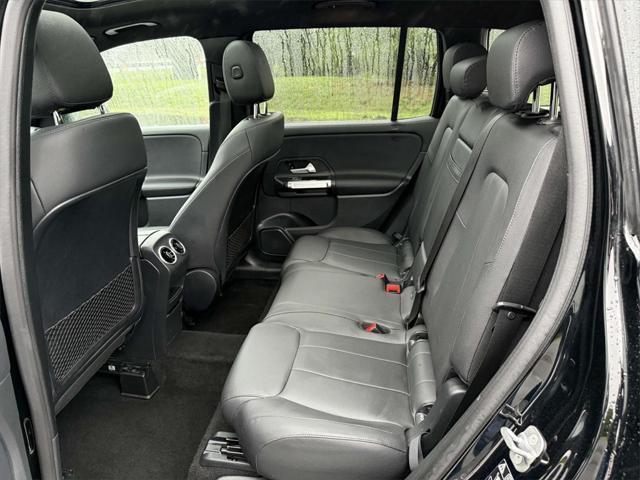 used 2023 Mercedes-Benz GLB 250 car, priced at $33,555