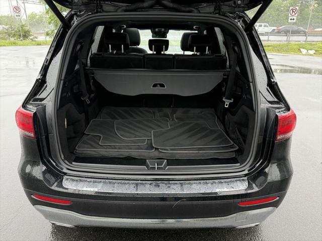 used 2023 Mercedes-Benz GLB 250 car, priced at $33,555