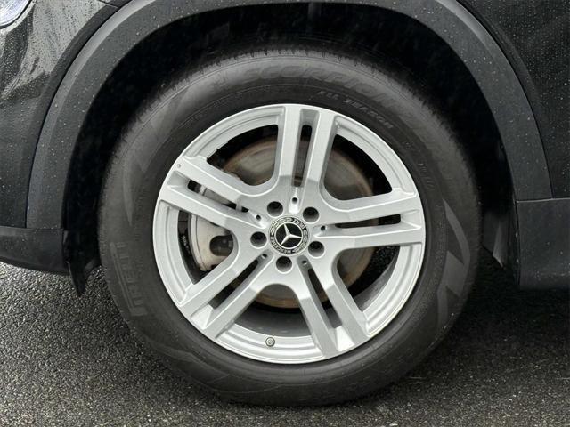 used 2023 Mercedes-Benz GLB 250 car, priced at $33,555