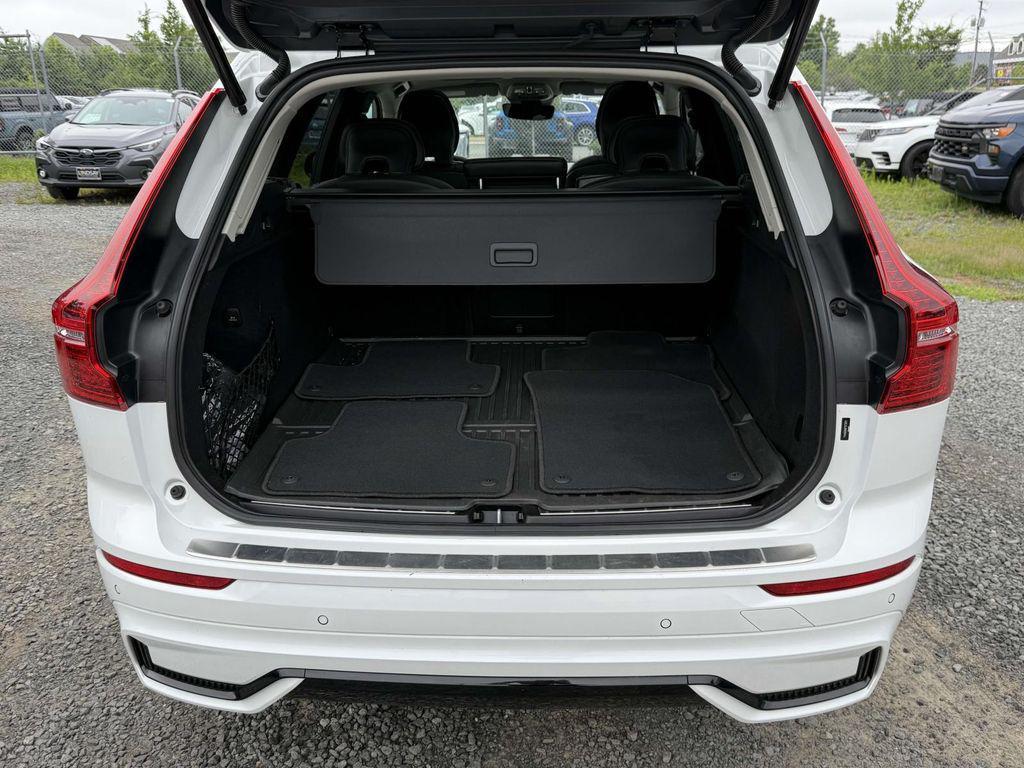 used 2023 Volvo XC60 Recharge Plug-In Hybrid car, priced at $44,557