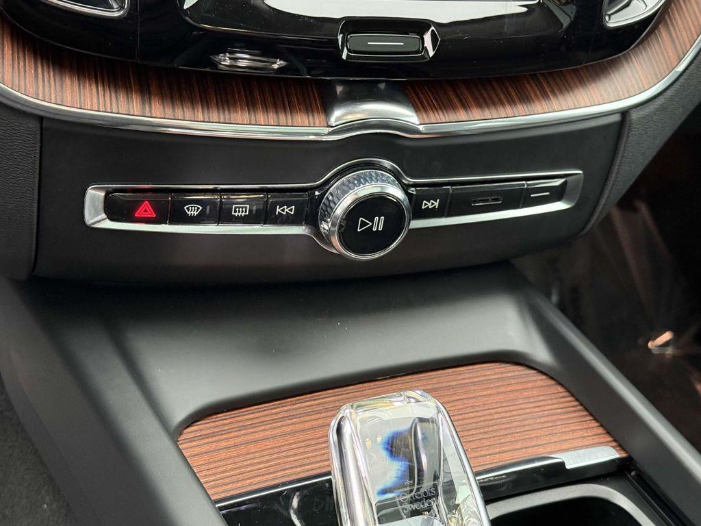 used 2023 Volvo XC60 Recharge Plug-In Hybrid car, priced at $44,557