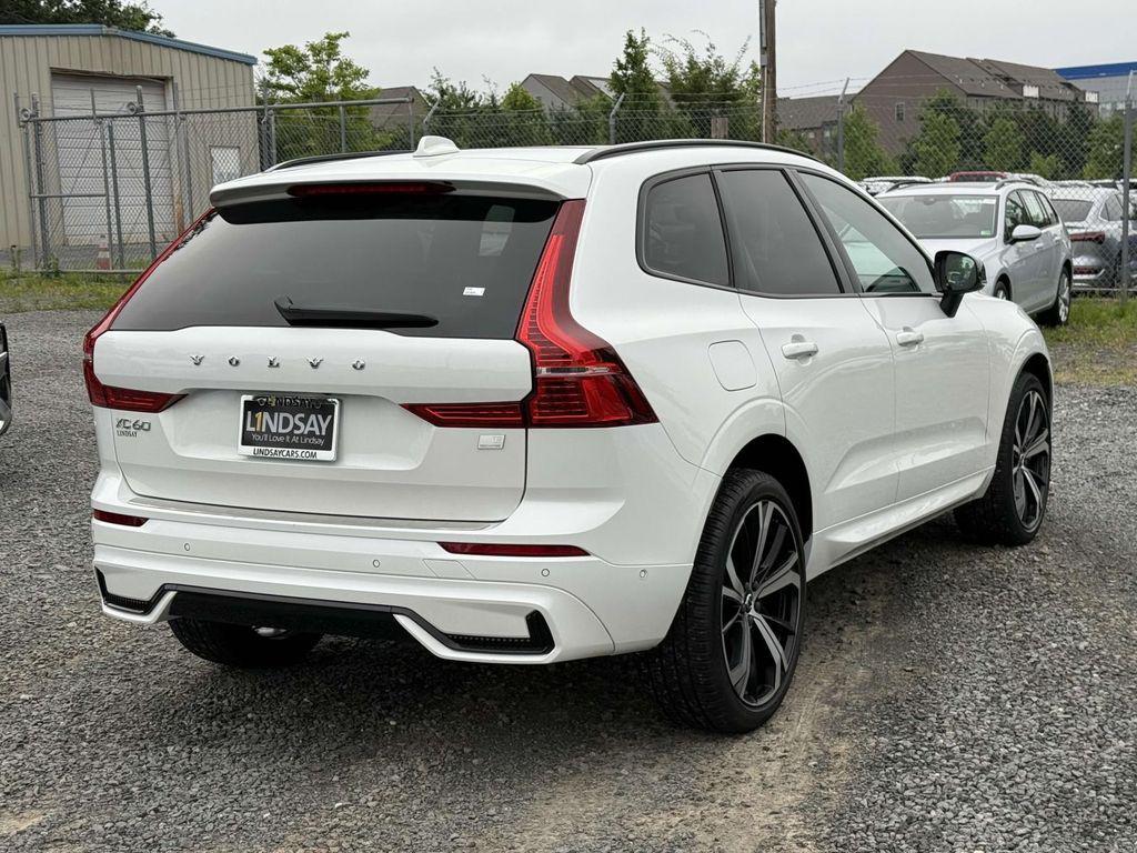 used 2023 Volvo XC60 Recharge Plug-In Hybrid car, priced at $44,557