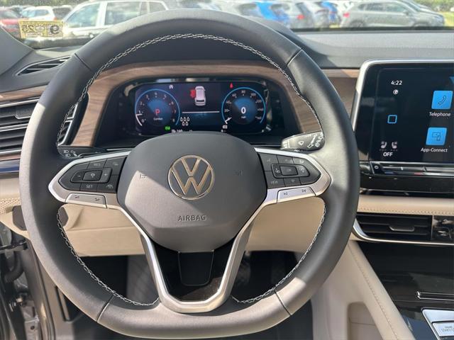 new 2024 Volkswagen Atlas car, priced at $39,558