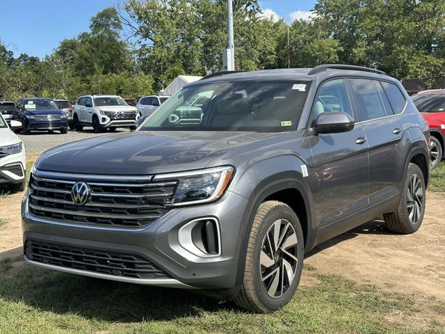 new 2024 Volkswagen Atlas car, priced at $39,558