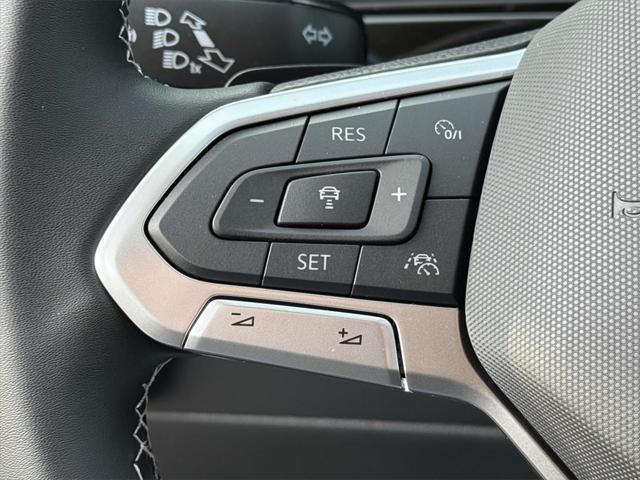 new 2025 Volkswagen Atlas car, priced at $44,219