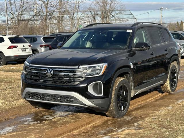 new 2025 Volkswagen Atlas car, priced at $45,094