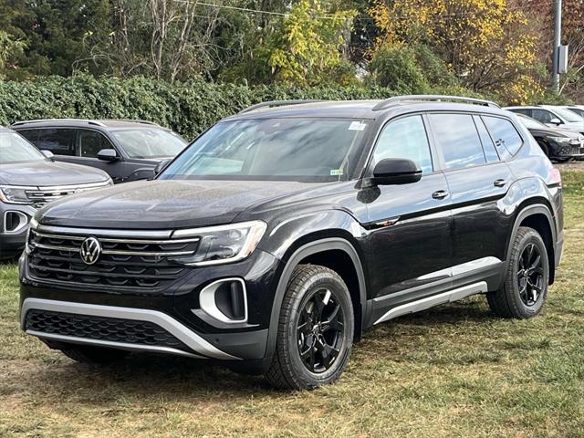 new 2025 Volkswagen Atlas car, priced at $45,709