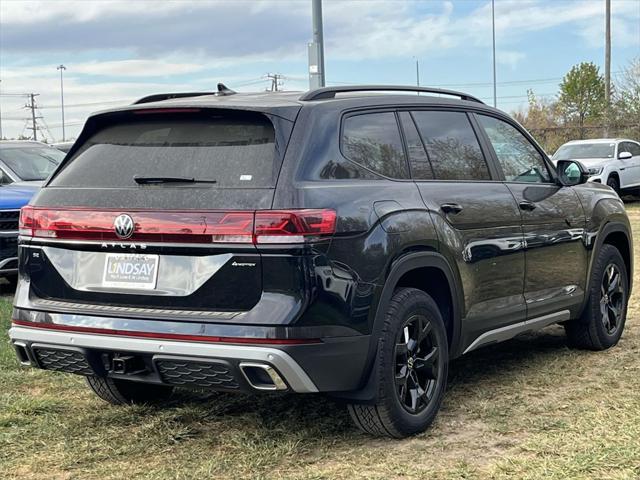 new 2025 Volkswagen Atlas car, priced at $45,709