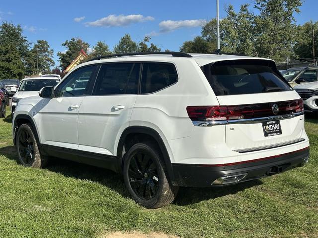 new 2024 Volkswagen Atlas car, priced at $39,693