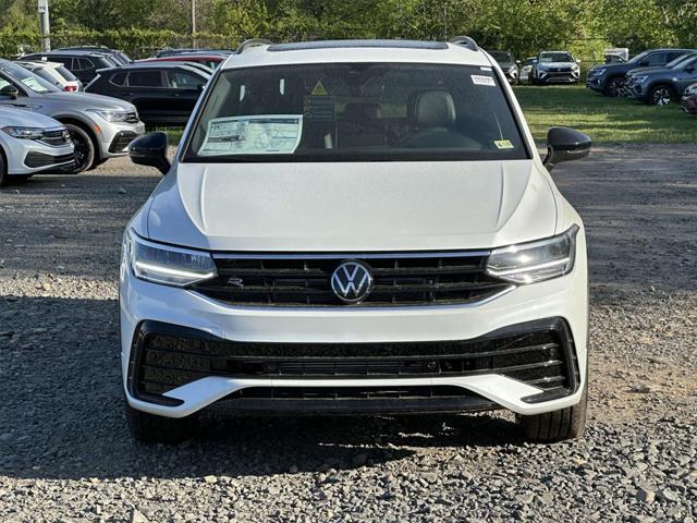 new 2024 Volkswagen Tiguan car, priced at $34,972