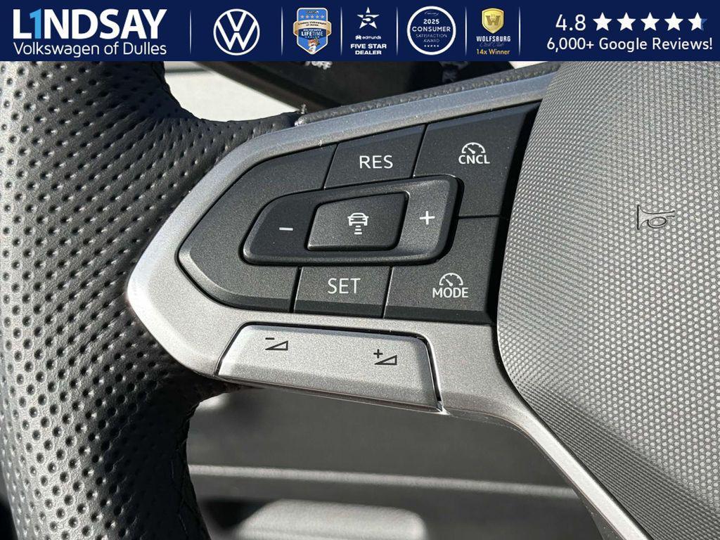 new 2025 Volkswagen Tiguan car, priced at $36,078