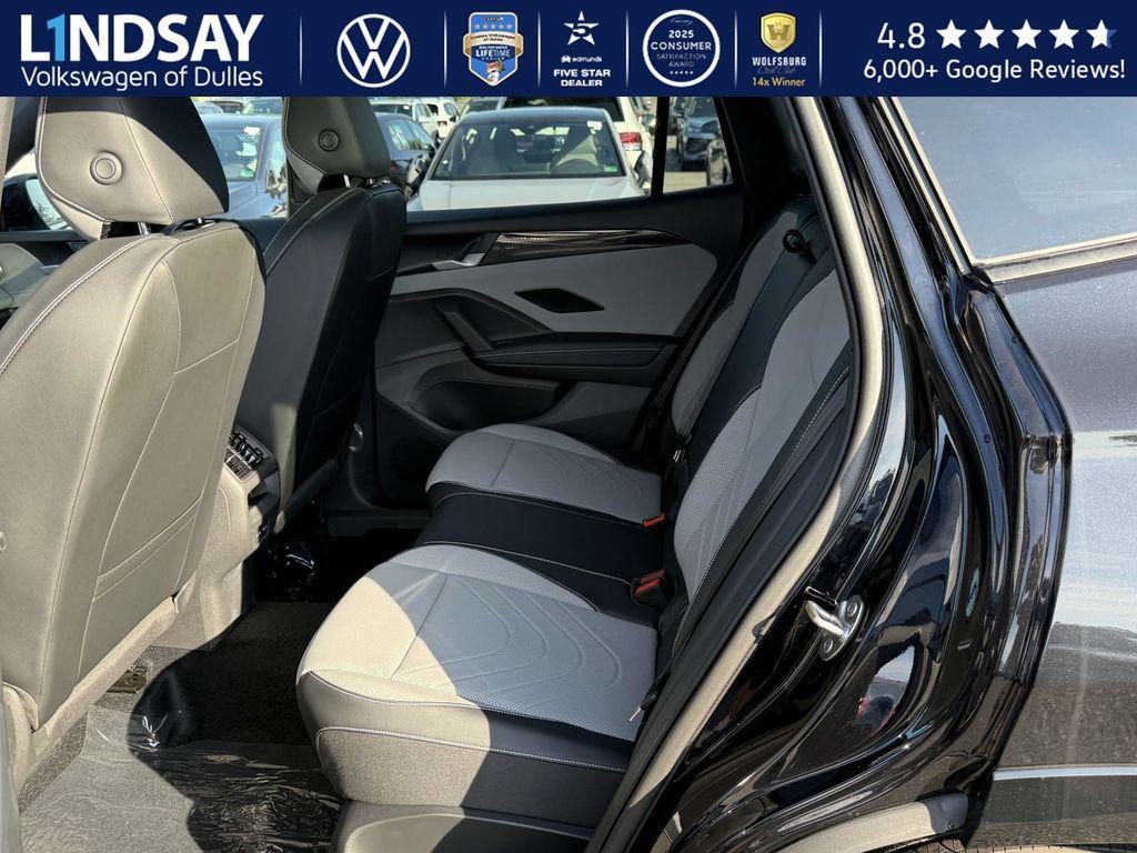 new 2025 Volkswagen Tiguan car, priced at $36,078