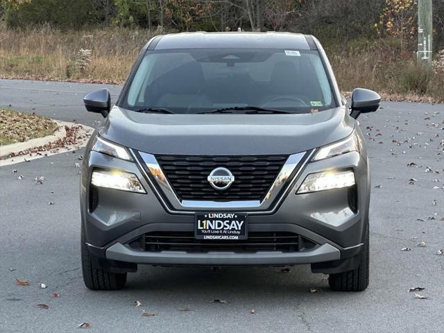 used 2021 Nissan Rogue car, priced at $22,377