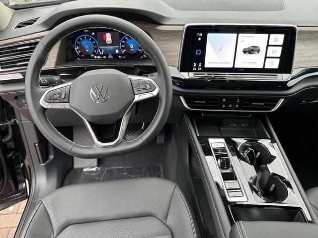 new 2024 Volkswagen Atlas car, priced at $46,471