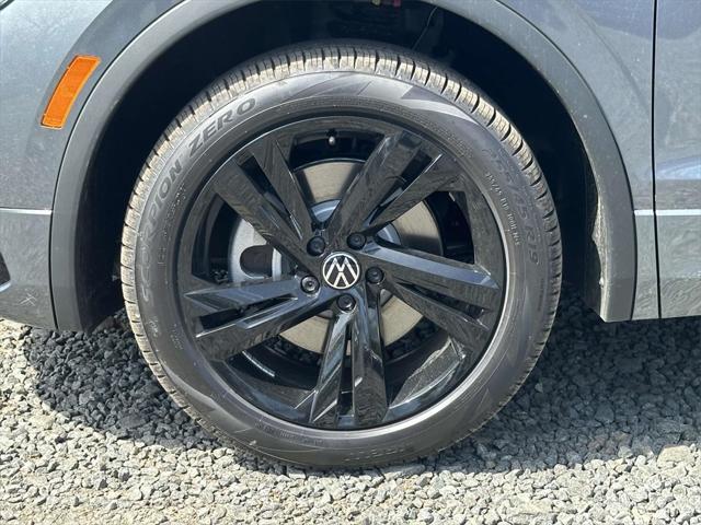 new 2024 Volkswagen Tiguan car, priced at $34,593