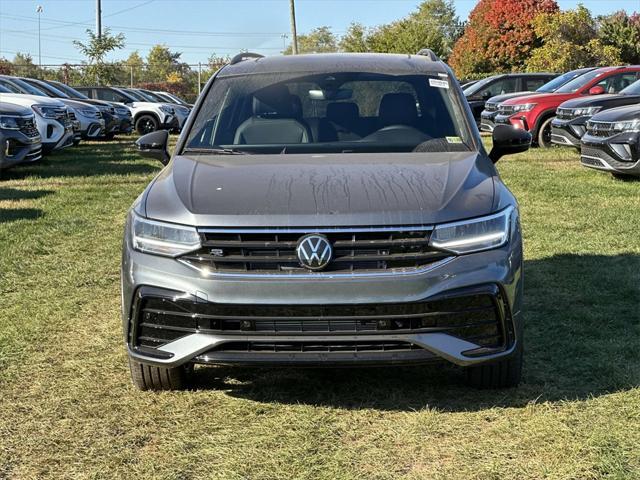 new 2024 Volkswagen Tiguan car, priced at $33,074