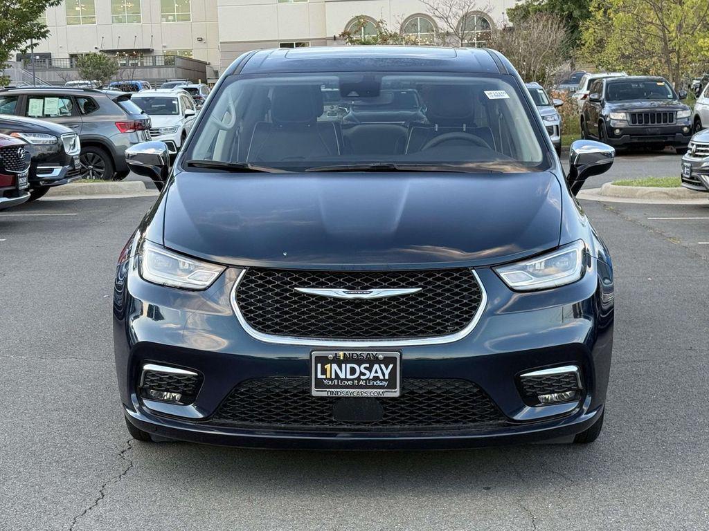 used 2023 Chrysler Pacifica Hybrid car, priced at $31,997