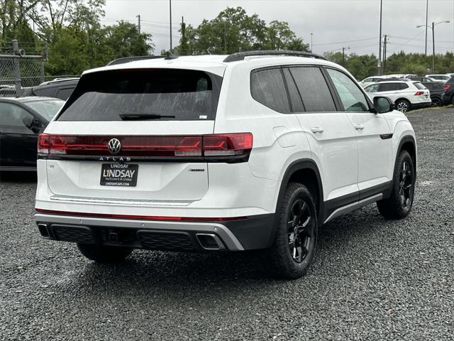 new 2024 Volkswagen Atlas car, priced at $43,536