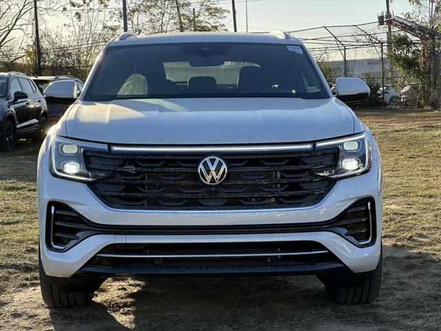 new 2025 Volkswagen Atlas Cross Sport car, priced at $51,333