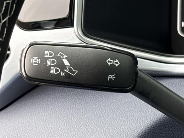 new 2025 Volkswagen Taos car, priced at $35,828