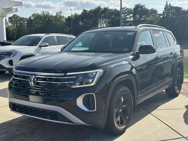 new 2024 Volkswagen Atlas car, priced at $43,726