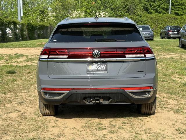 new 2024 Volkswagen Atlas Cross Sport car, priced at $45,778