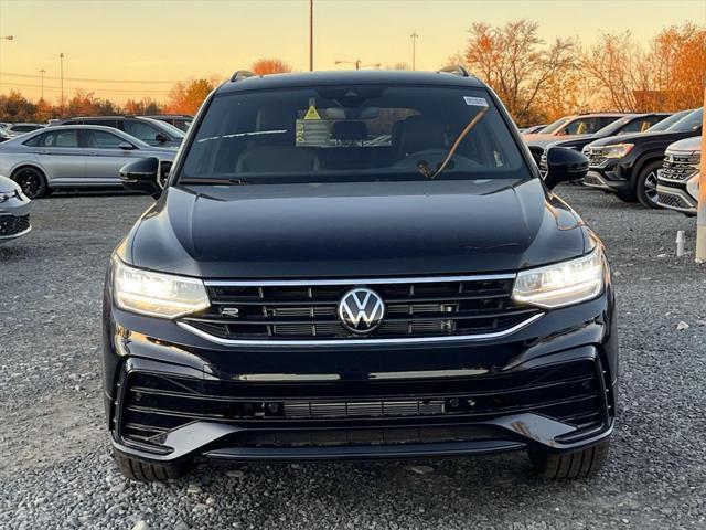 new 2024 Volkswagen Tiguan car, priced at $33,074