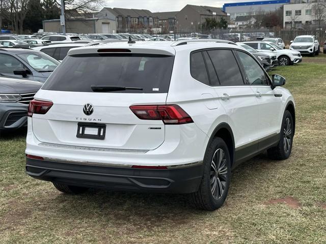 new 2024 Volkswagen Tiguan car, priced at $31,656