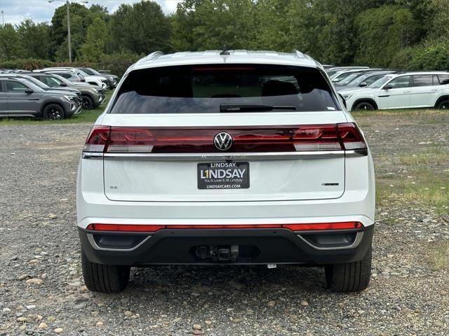 new 2024 Volkswagen Atlas Cross Sport car, priced at $40,913